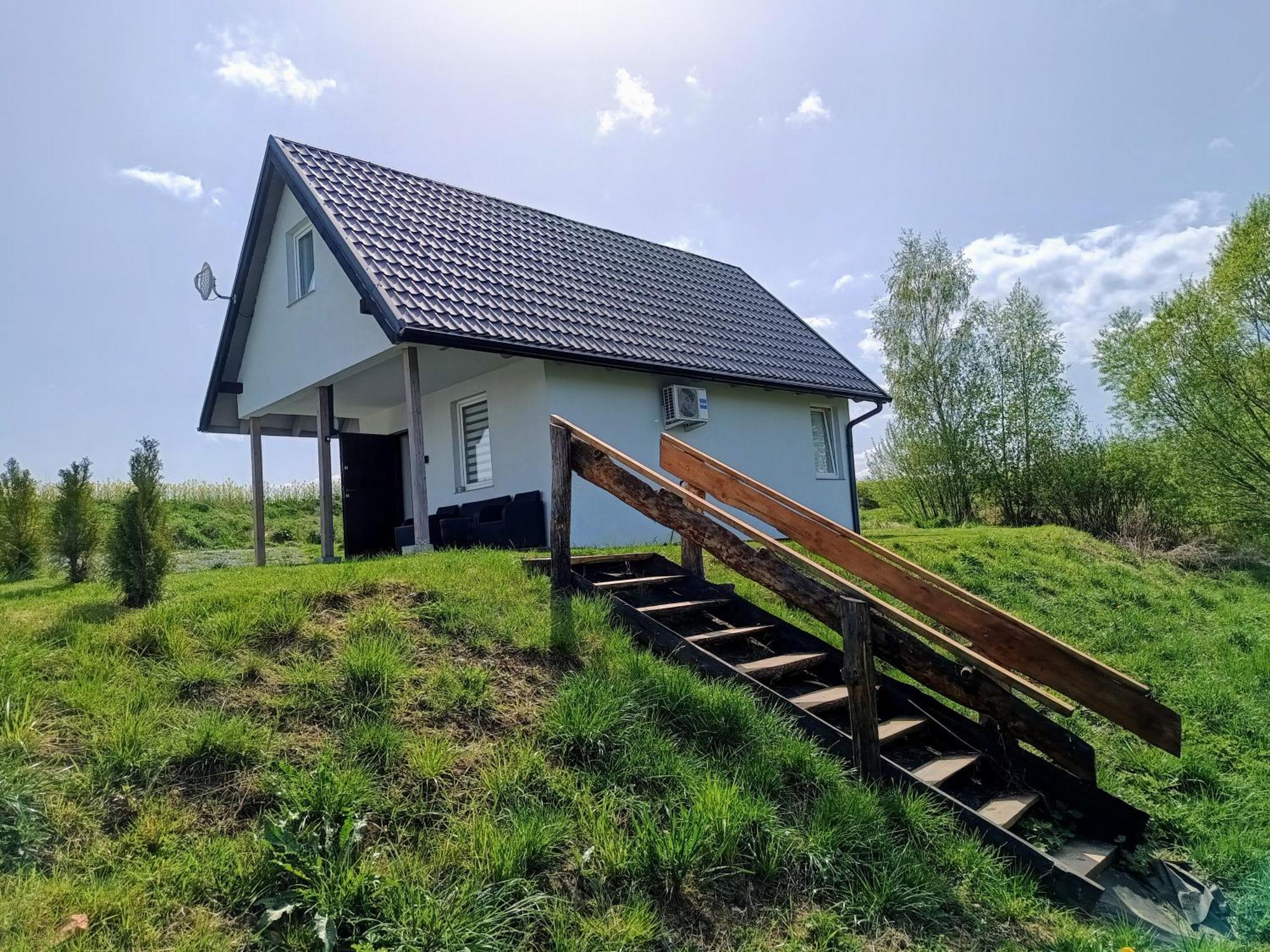 Domki Brzezowka Nad Stawami Klodzko Bagian luar foto
